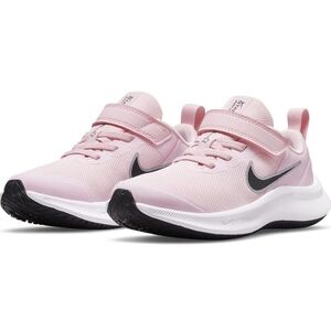 NWOT Nike Star Runner 3 Nike Sneaker